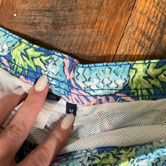 Vineyard Vines Print Board Shorts Swim Trunks Men’s Size Medium 3 Pair - Picture 3 of 16